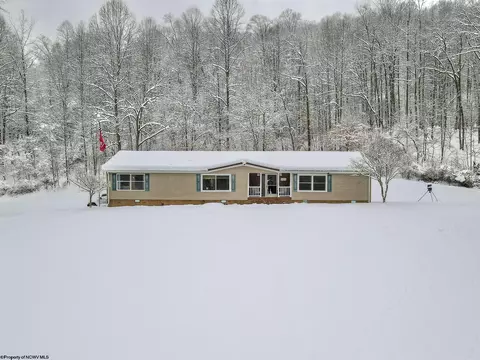 9467 Exchange Rd, Exchange, WV 26619