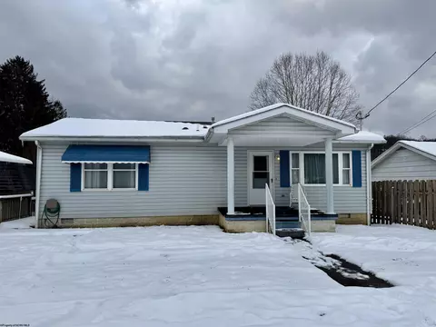 712 Rice St, Barrackville, WV 26559
