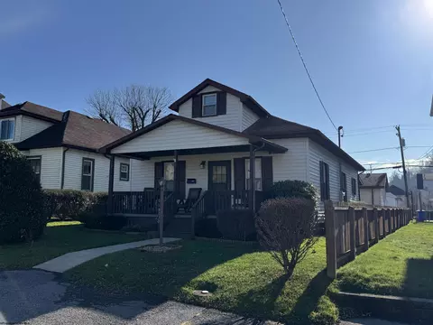 8030 Hazelwood Ave, Clarksburg, WV 26301