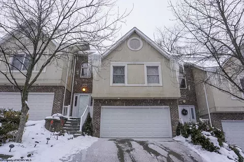 202 Newberry Ln, Morgantown, WV 26505
