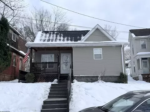 913 Boulevard Ave, Fairmont, WV 26554