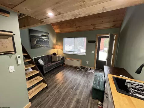 30 Pendletonheim Cir, Davis, WV 26260 photo 3