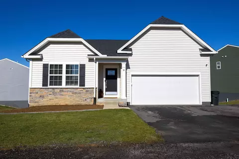9 Iron Ridge Rd, Fairmont, WV 26554