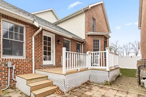 200 Saint Andrews Dr, Morgantown, WV 26508