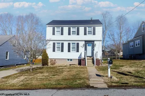 336 New St, Bridgeport, WV 26330