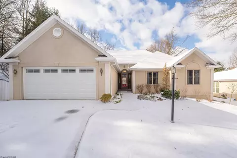 1 Brookside Pl, Morgantown, WV 26505