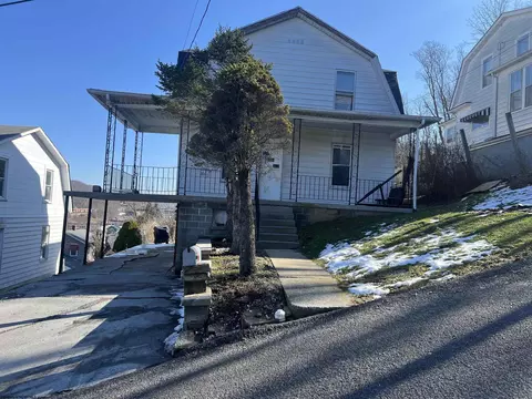 203 Juniper St, Bluefield, WV 24701