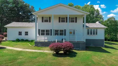 198 Lewellyn Rd, Morgantown, WV 26508
