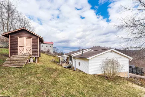 Exterior - 154 Wise St, Baxter, WV 26560 photo 4 of 8