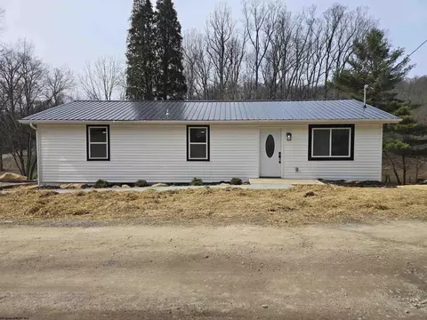 171 Hecks Run Rd, Fairmont, WV 26554