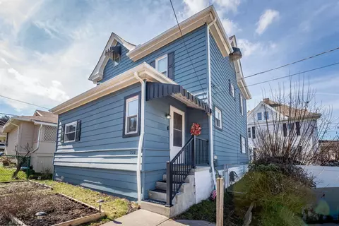 320 Ash St, Morgantown, WV 26501