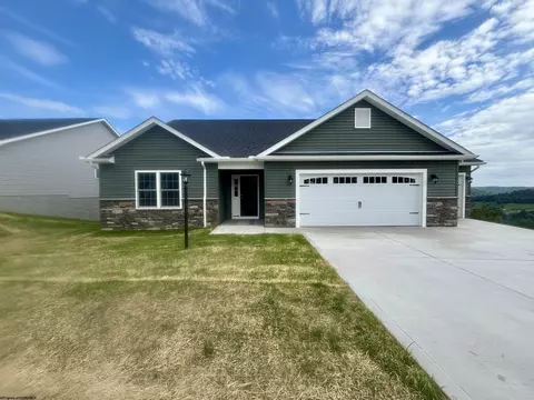 37 Angus Ln, Fairmont, WV 26554