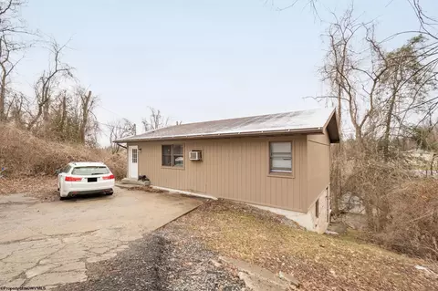 209 Waverly St, Morgantown, WV 26505