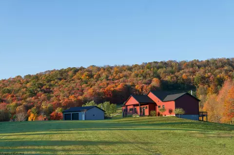770 Oak Grove Cemetary Rd, Terra Alta, WV 26764
