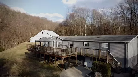 416 Sandy Bottom Rd, Kingwood, WV 26537