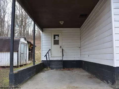 Exterior - 253 Bud Chattin Rd, Leon, WV 25123 photo 7 of 7