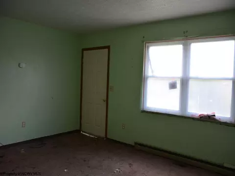Living - 253 Bud Chattin Rd, Leon, WV 25123 photo 1 of 1