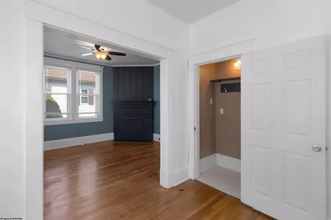 Living - 220 Davisson St, Bridgeport, WV 26330 photo 1 of 4