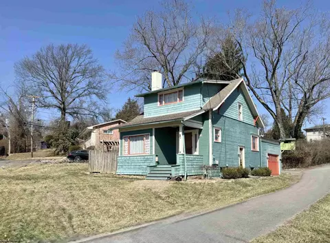 313 Ross St, Morgantown, WV 26501