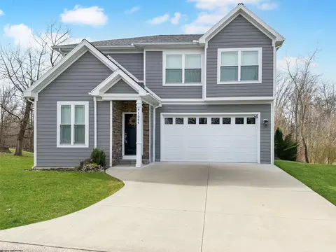 1544 Woodland Dr, Morgantown, WV 26505