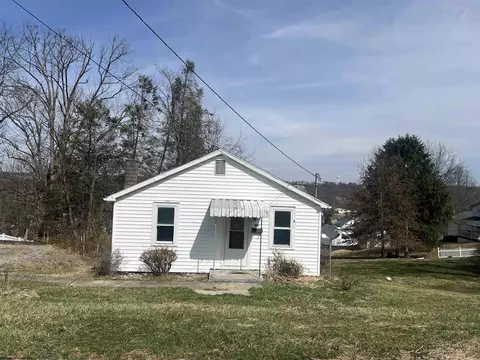 208 Marshall Ave, Morgantown, WV 26501