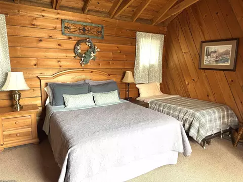 Bedroom - 231 Mountainside Rd, Davis, WV 26260 photo 4 of 5