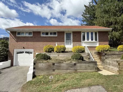 67 Kersting Ave, Grafton, WV 26354