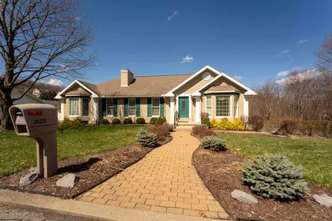 3123 Sylvan Dr, Morgantown, WV 26508
