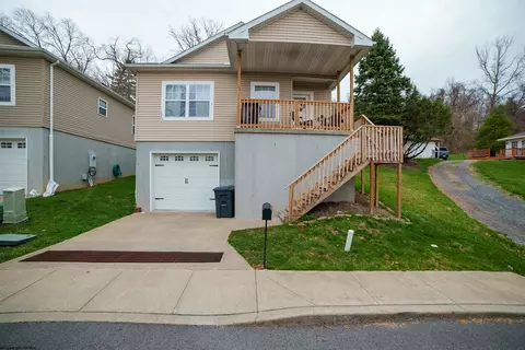 1101 Sabraton Ave, Morgantown, WV 26505