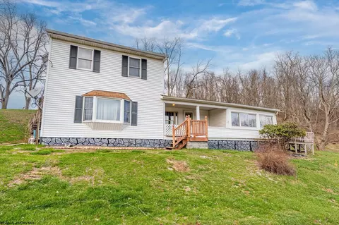 506 Delta Rd, Wileyville, WV 26581