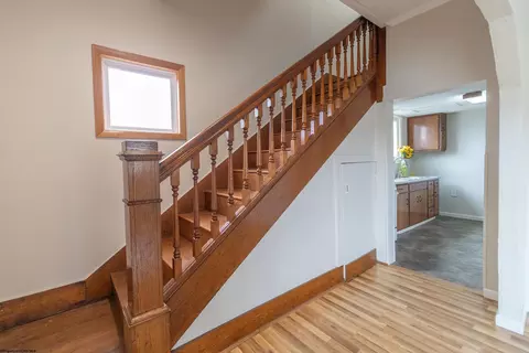 218 Cherry St, Bridgeport, WV 26330 photo 7