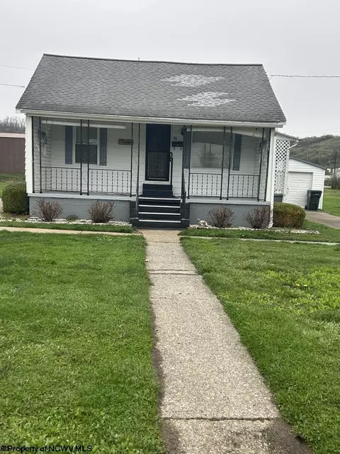 48 Thurman Ave, Buckhannon, WV 26201