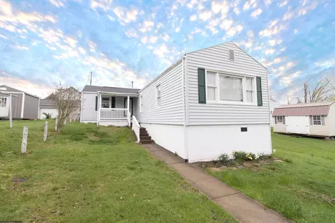 502 Hart St, Clarksburg, WV 26301