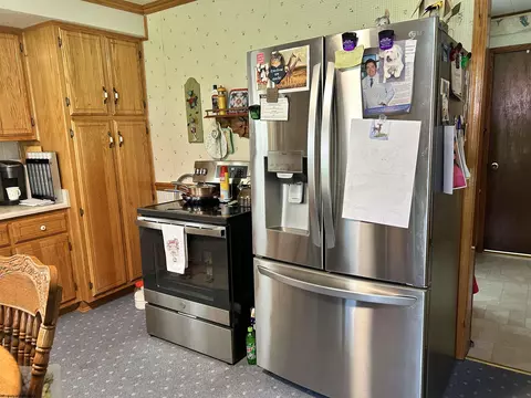 Kitchen - 712 Mannington Rd, Smithfield, WV 26437 photo 2 of 2