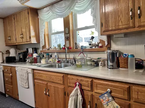 Kitchen - 712 Mannington Rd, Smithfield, WV 26437 photo 1 of 2
