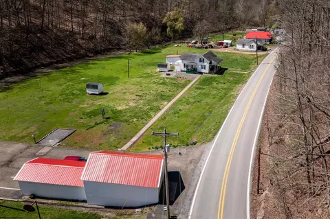View/Area - 712 Mannington Rd, Smithfield, WV 26437 photo 3 of 10