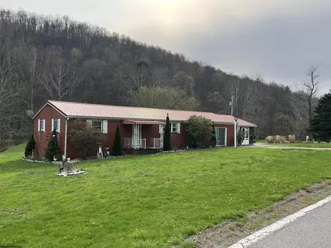 3730 Greenbrier Rd, Salem, WV 26426