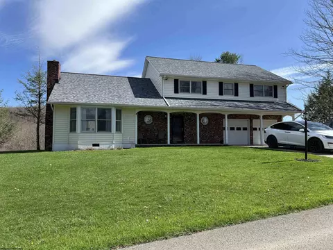 188 Oak Dr, Elkins, WV 26241