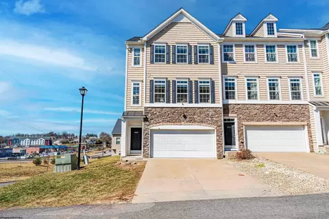 3901 Sun Way, Morgantown, WV 26505