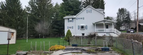 35 Perry Ave, Thomas, WV 26292 photo 2