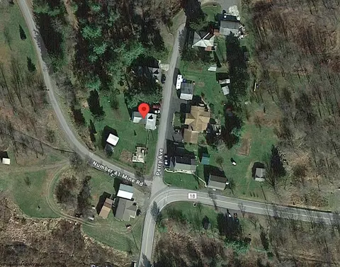 35 Perry Ave, Thomas, WV 26292 photo 24