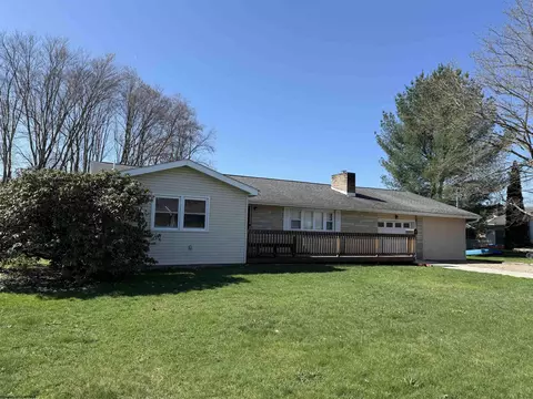 107 S Gate Rd, Elkins, WV 26241