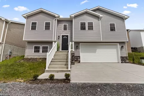 204 Josephine Dr, Morgantown, WV 26508