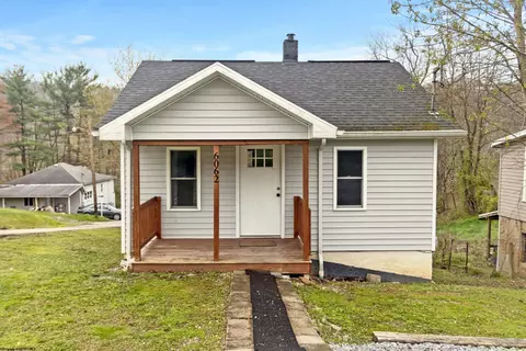 6062 Brown St, Clarksburg, WV 26301