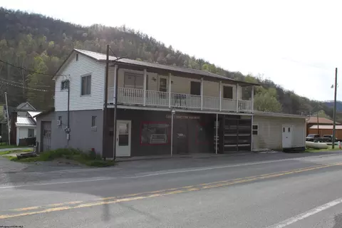 740 Point Mountain Rd, Webster Springs, WV 26288