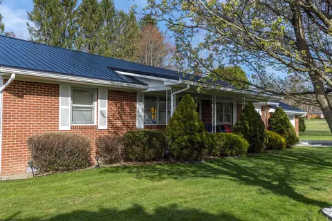 43 Greentree Ln, Elkins, WV 26241