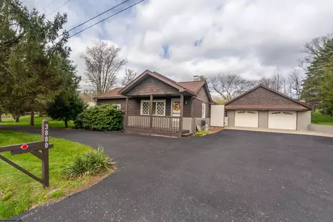 3880 Grafton Rd, Morgantown, WV 26508