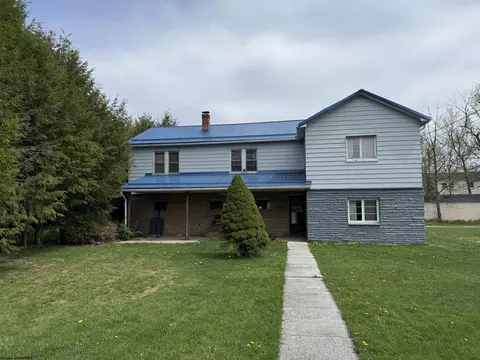 106 Findley St, Elkins, WV 26241