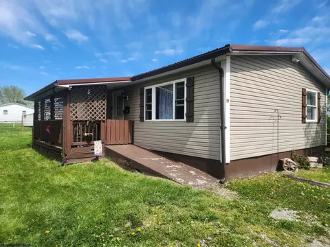 103 Wood St, Buckhannon, WV 26201