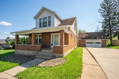 136 Grandview Ave, Morgantown, WV 26508